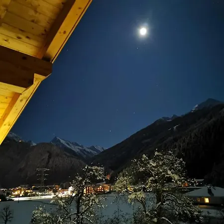 Alpen Michael Apartment Mayrhofen